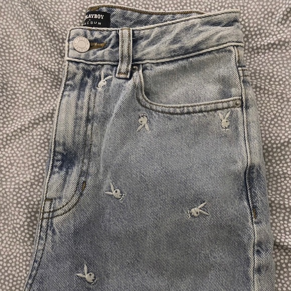 Light blue Pacsun playboy jeans size 25 (brand new) - Picture 5 of 5